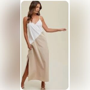 Wishlist apparel Elegant White and Tan Maxi Dress Size: L